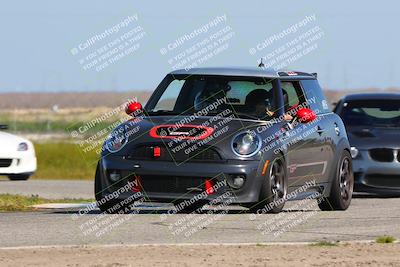 media/Apr-01-2023-Speed Ventures(Sat) [[0a098caa64]]/Red Group/Head On/